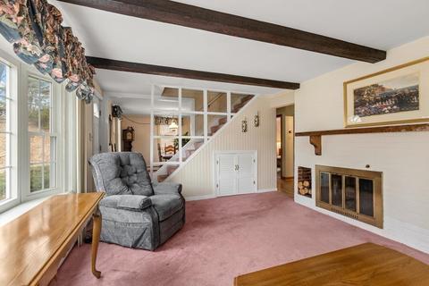 37 Davis Rd, Methuen, MA 01844 photo 6