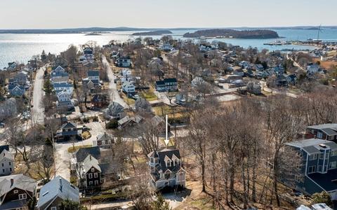 9 Telegraph Ave, Hull, MA 02045 photo 1