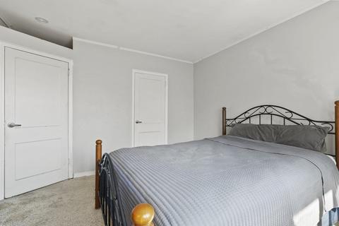 67 Upton Rd, Waltham, MA 02452 photo 16