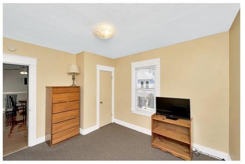 13 Bonner St, Chicopee, MA 01013 photo 31