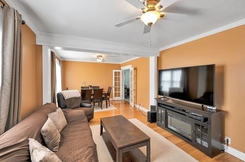 13 Bonner St, Chicopee, MA 01013 photo 5