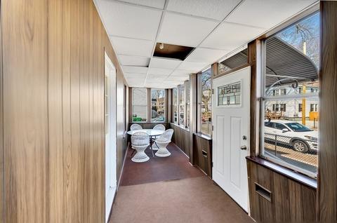 13 Bonner St, Chicopee, MA 01013 photo 3
