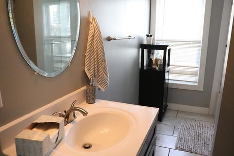 12 Flagg St, Worcester, MA 01602 photo 19