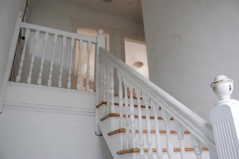 12 Flagg St, Worcester, MA 01602 photo 21