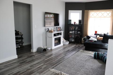 12 Flagg St, Worcester, MA 01602 photo 6
