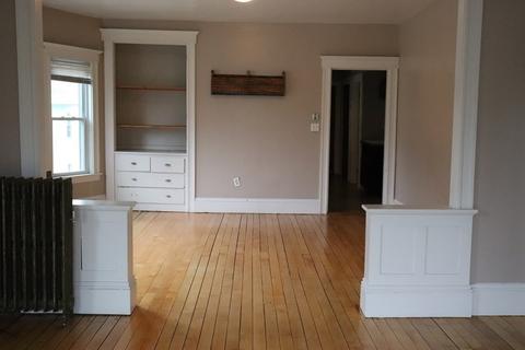 12 Flagg St, Worcester, MA 01602 photo 25