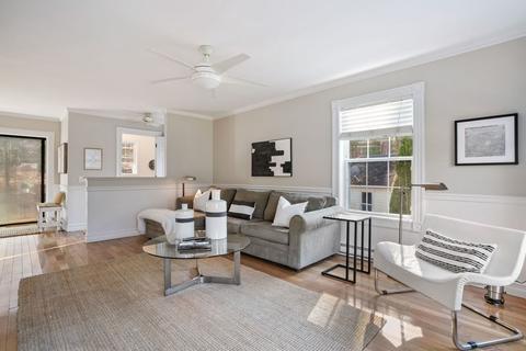 207 Cushing St, Hingham, MA 02043 photo 4