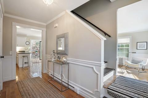 207 Cushing St, Hingham, MA 02043 photo 3