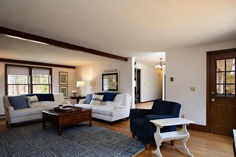 72 Main St, Barnstable, MA 02635 photo 3