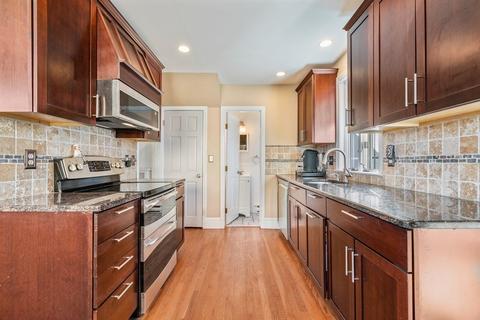 181 Whiting Ave, Dedham, MA 02026 photo 6