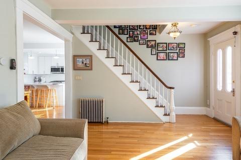 62 Pine St, Stoneham, MA 02180 photo 8