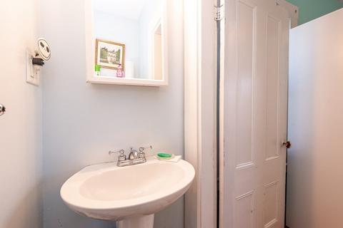 62 Pine St, Stoneham, MA 02180 photo 23