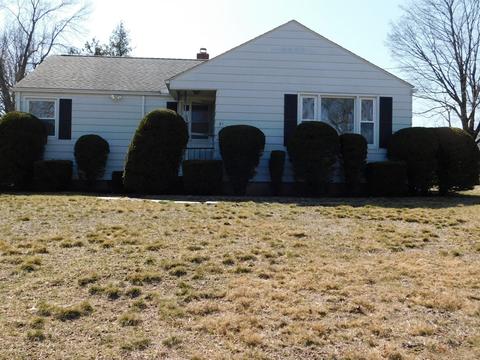41 Fitzgerald Rd, Springfield, MA 01104 photo 1