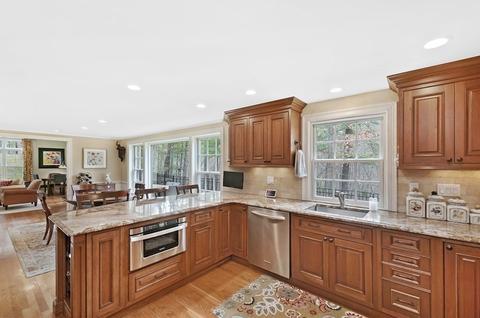 74 Cherry Brook Rd, Weston, MA 02493 photo 4
