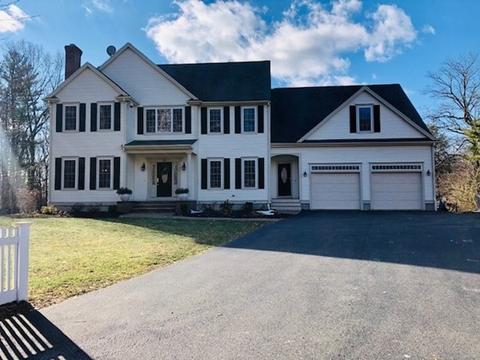 33 Prospect St, Upton, MA 01568 photo 1