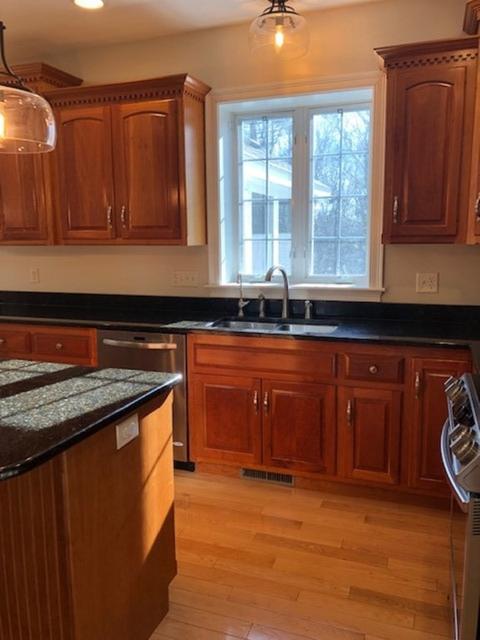 33 Prospect St, Upton, MA 01568 photo 6