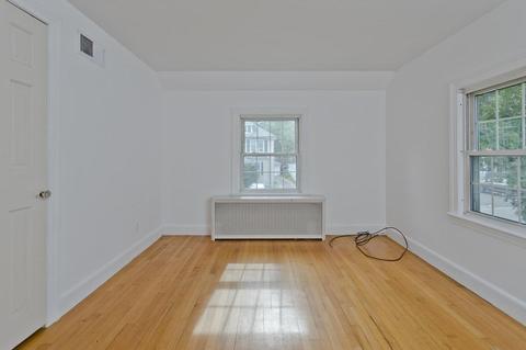 27 Brighton St, Springfield, MA 01118 photo 30