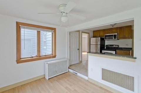 27 Brighton St, Springfield, MA 01118 photo 17