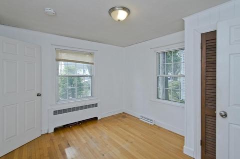 27 Brighton St, Springfield, MA 01118 photo 33