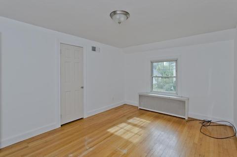 27 Brighton St, Springfield, MA 01118 photo 31
