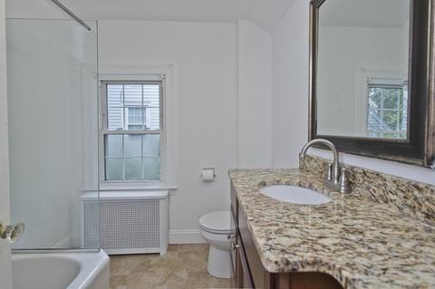 27 Brighton St, Springfield, MA 01118 photo 22
