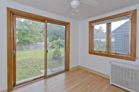 27 Brighton St, Springfield, MA 01118 photo 18