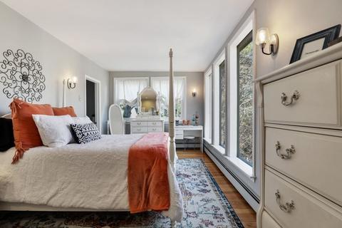 43 Overbrook Dr, Wellesley, MA 02482 photo 12