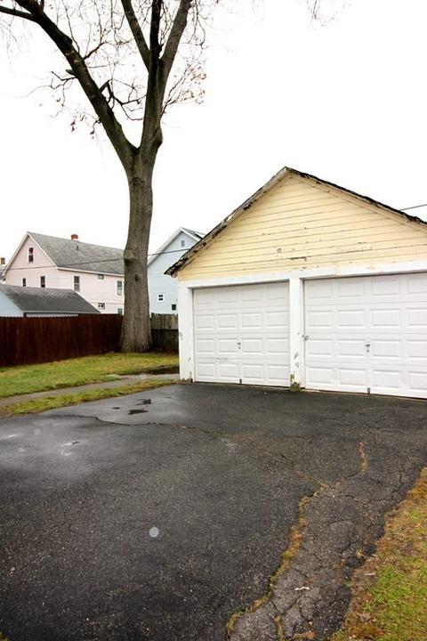 31 Langdon St, Springfield, MA 01104 photo 16