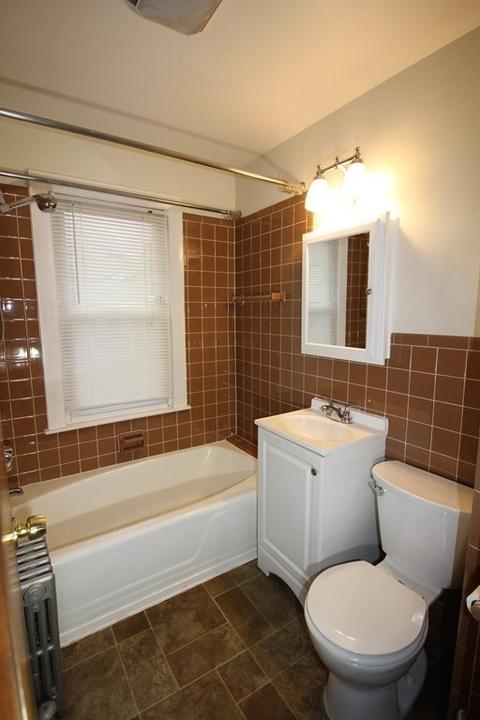 31 Langdon St, Springfield, MA 01104 photo 3