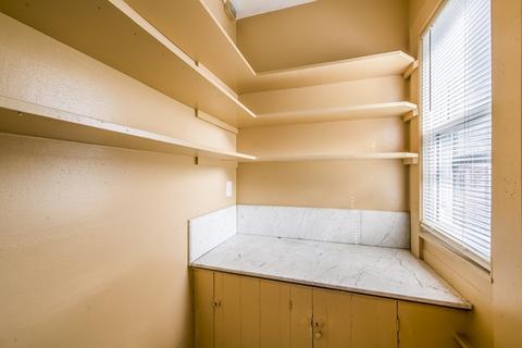 129 Florence St, Springfield, MA 01105 photo 15
