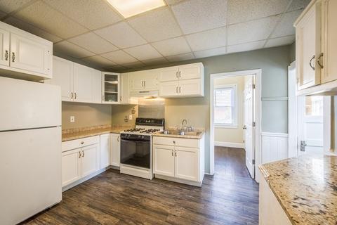 129 Florence St, Springfield, MA 01105 photo 13