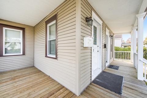 129 Florence St, Springfield, MA 01105 photo 4