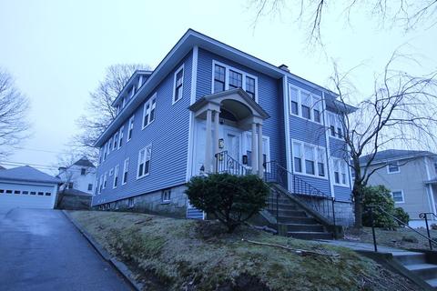 76 Longfellow Rd, Worcester, MA 01602 photo 3