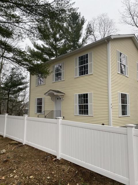 5 Browns Brook Rd, Webster, MA 01570 photo 2