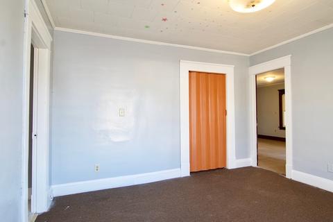 17 Coomes St, Springfield, MA 01108 photo 11