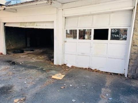 73 Acushnet Ave, Springfield, MA 01105 photo 13