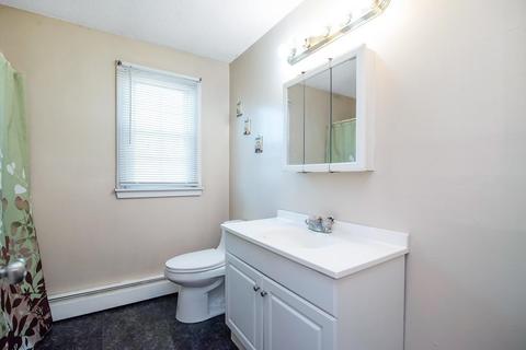 65 Arthur St, Springfield, MA 01104 photo 11
