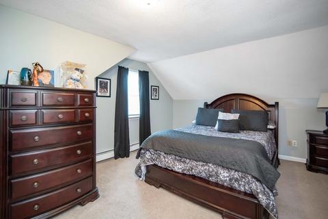 65 Arthur St, Springfield, MA 01104 photo 10