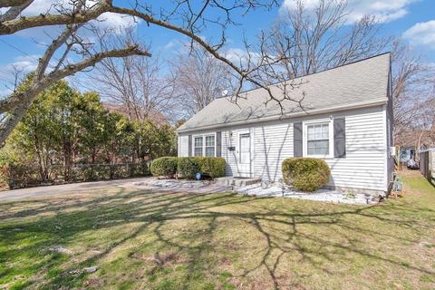 65 Arthur St, Springfield, MA 01104 photo 1