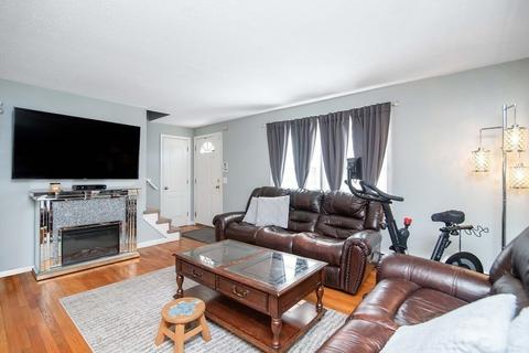65 Arthur St, Springfield, MA 01104 photo 6