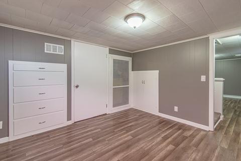 186 Davis St, Springfield, MA 01104 photo 19