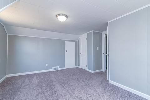 186 Davis St, Springfield, MA 01104 photo 16