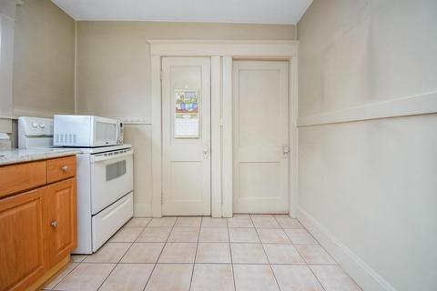 34 Geneva St, Springfield, MA 01151 photo 13