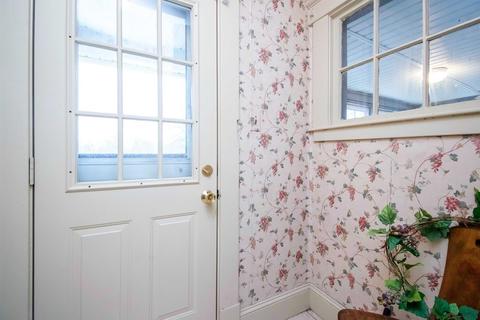 34 Geneva St, Springfield, MA 01151 photo 24