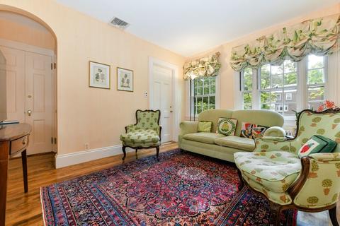 337 Buckminster Rd, Brookline, MA 02445 photo 15