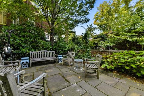 337 Buckminster Rd, Brookline, MA 02445 photo 19
