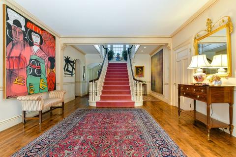 337 Buckminster Rd, Brookline, MA 02445 photo 3