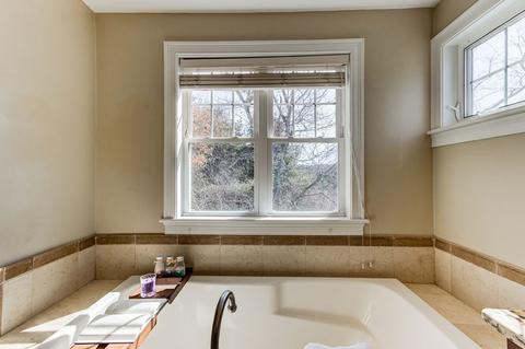 64 Mendon St, Upton, MA 01568 photo 25
