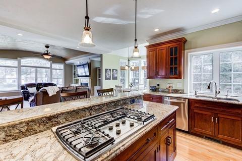 64 Mendon St, Upton, MA 01568 photo 17