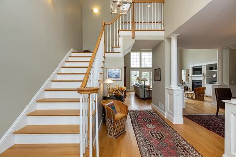 17 Payamps Rd, Mashpee, MA 02649 photo 2